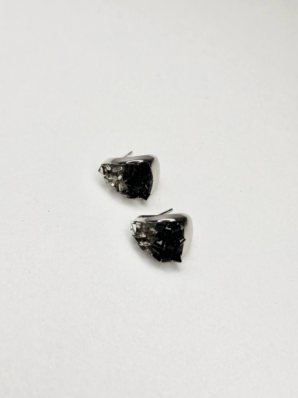 Серьги - гвоздики из латуни в родиевом покрытии