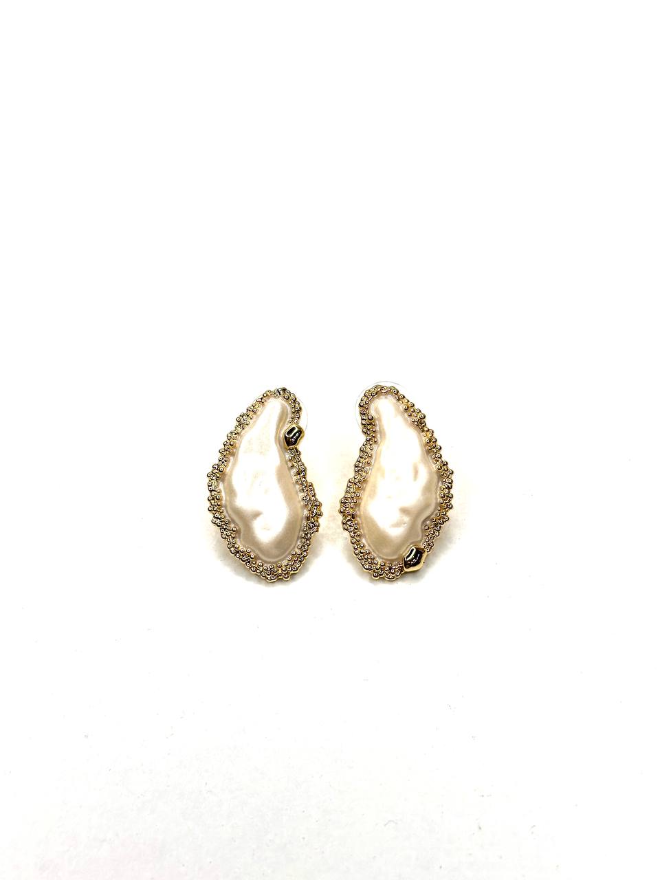 Серьги — гвоздики из латуни в позолоте