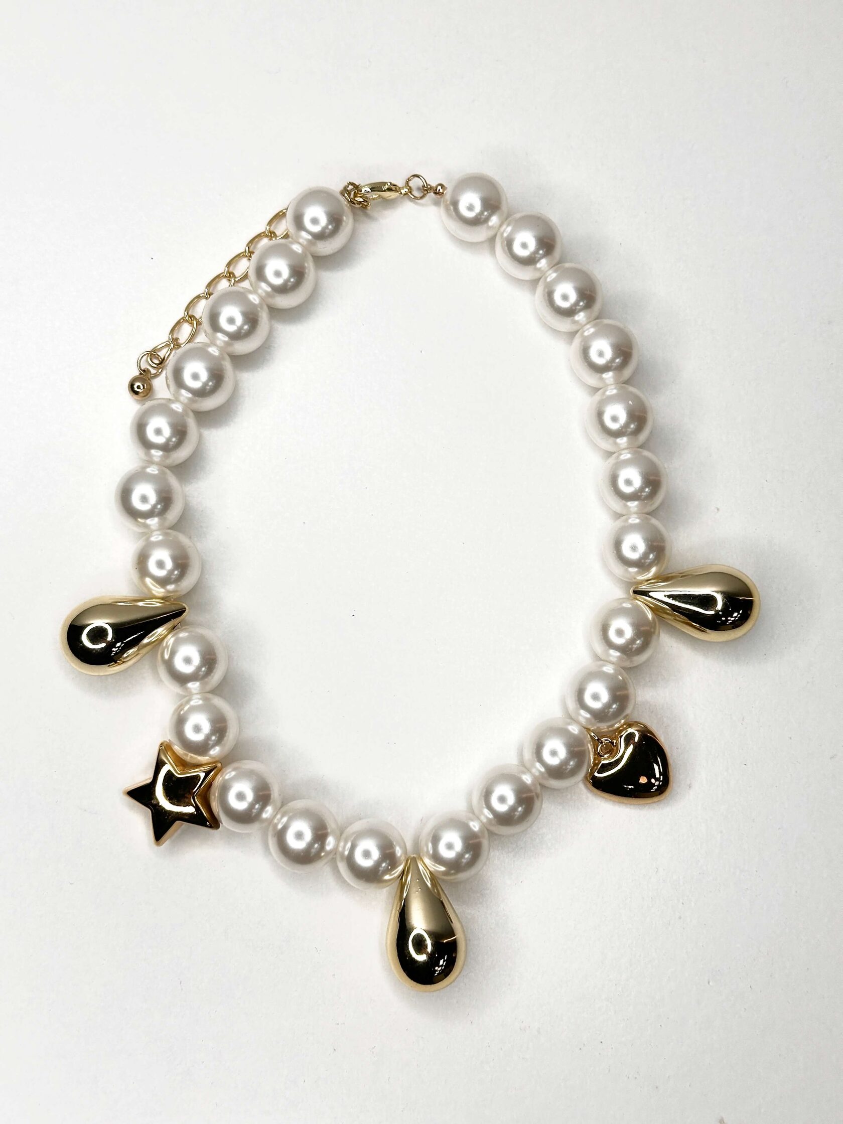 Колье из имитации жемчуга