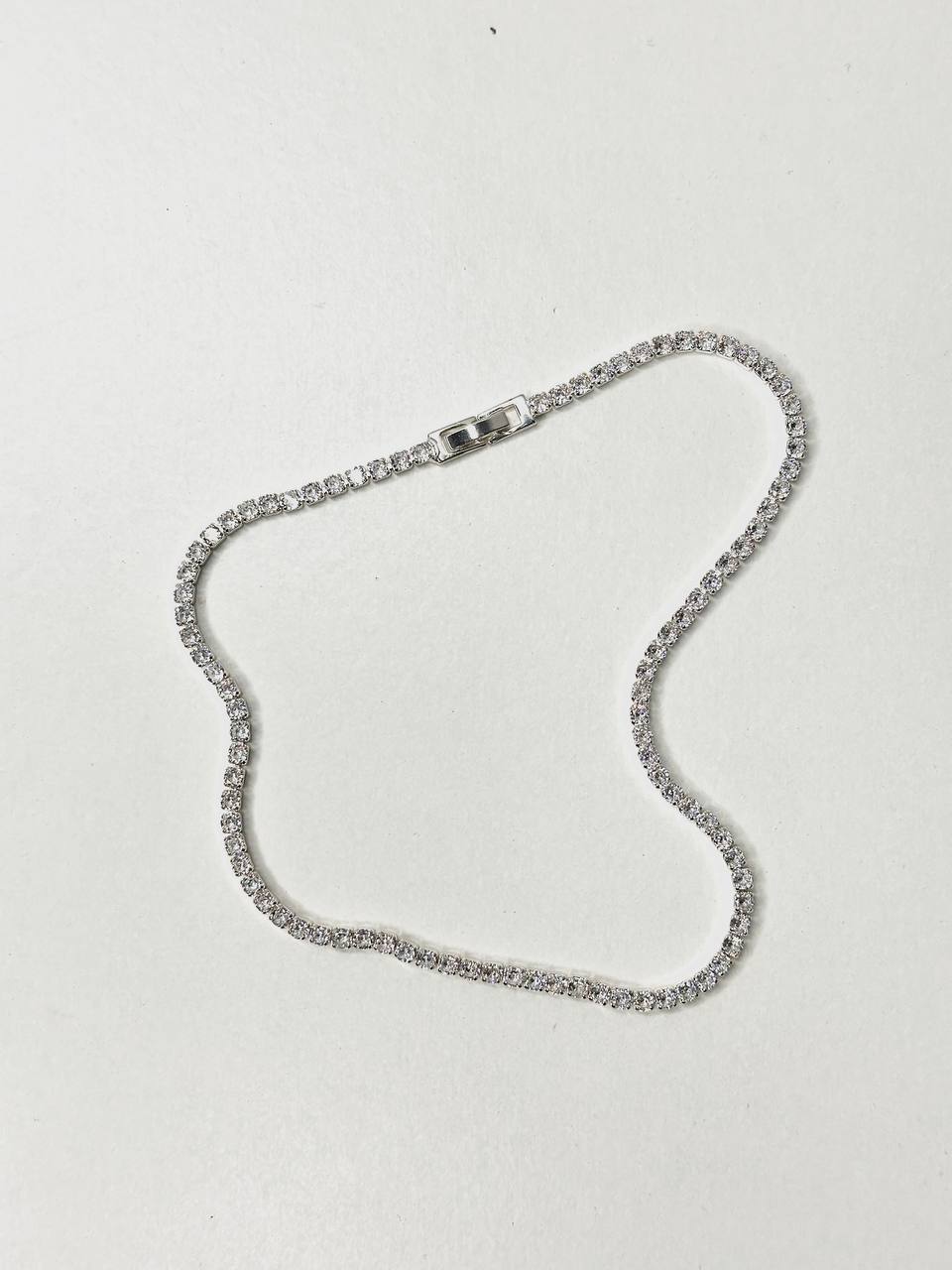 Чокер со стразами