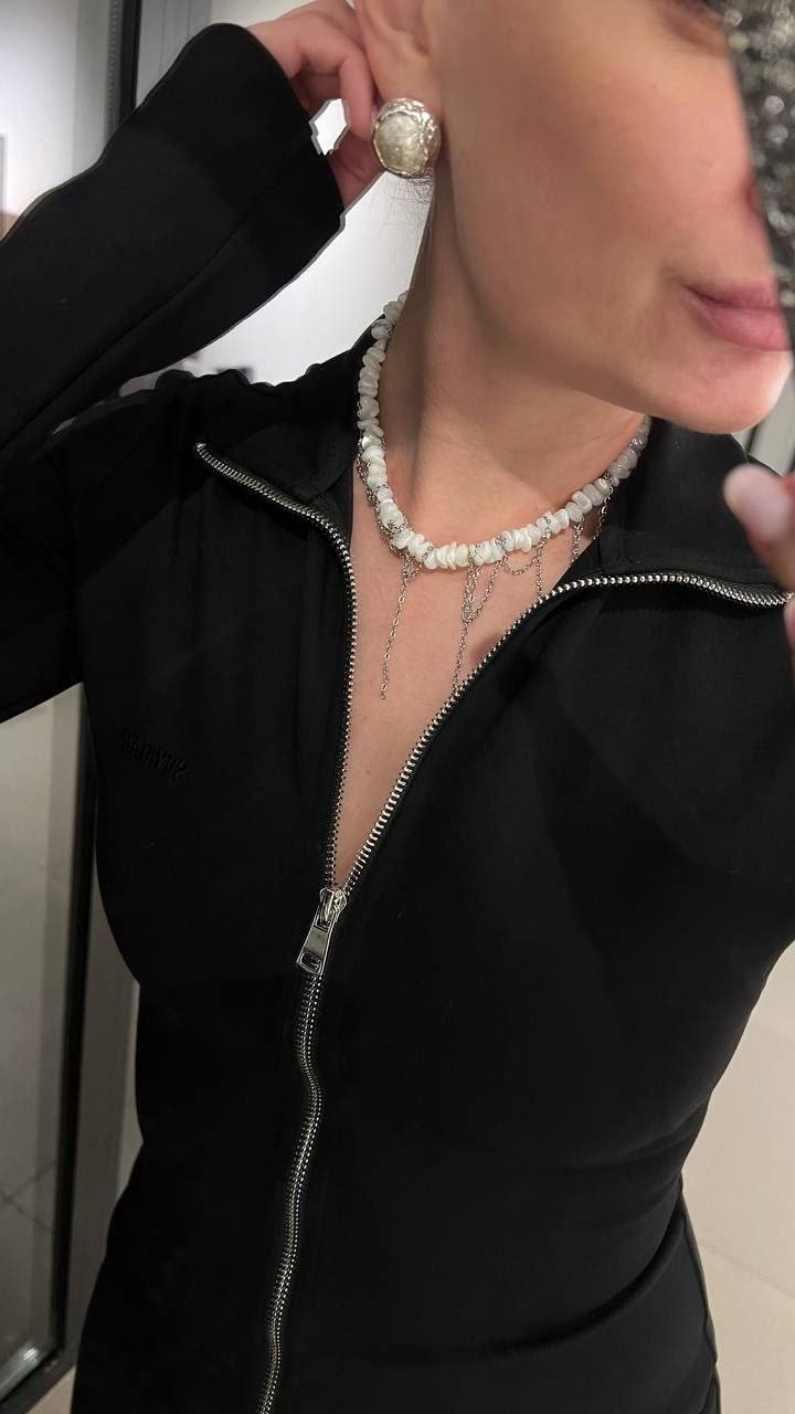 Колье из перламутра