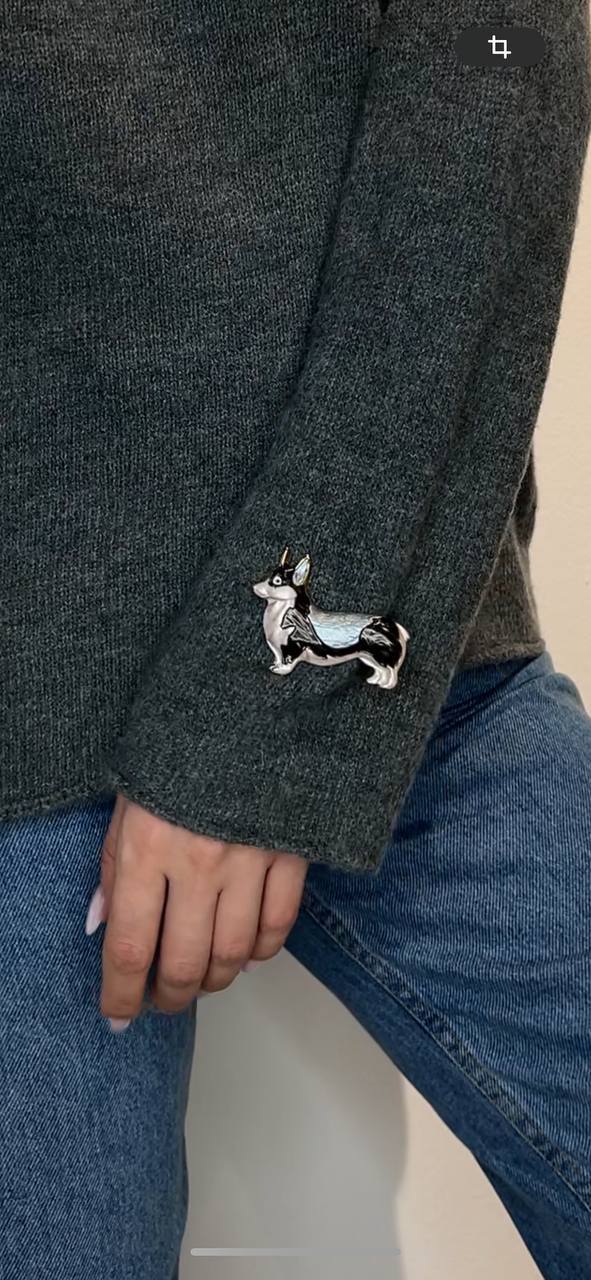 Брошь КОРГИ