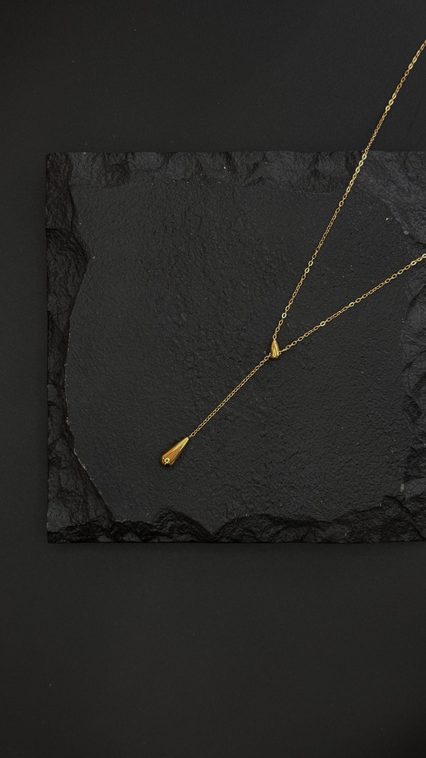 Сотуар минималистичный из латуни в позолоте