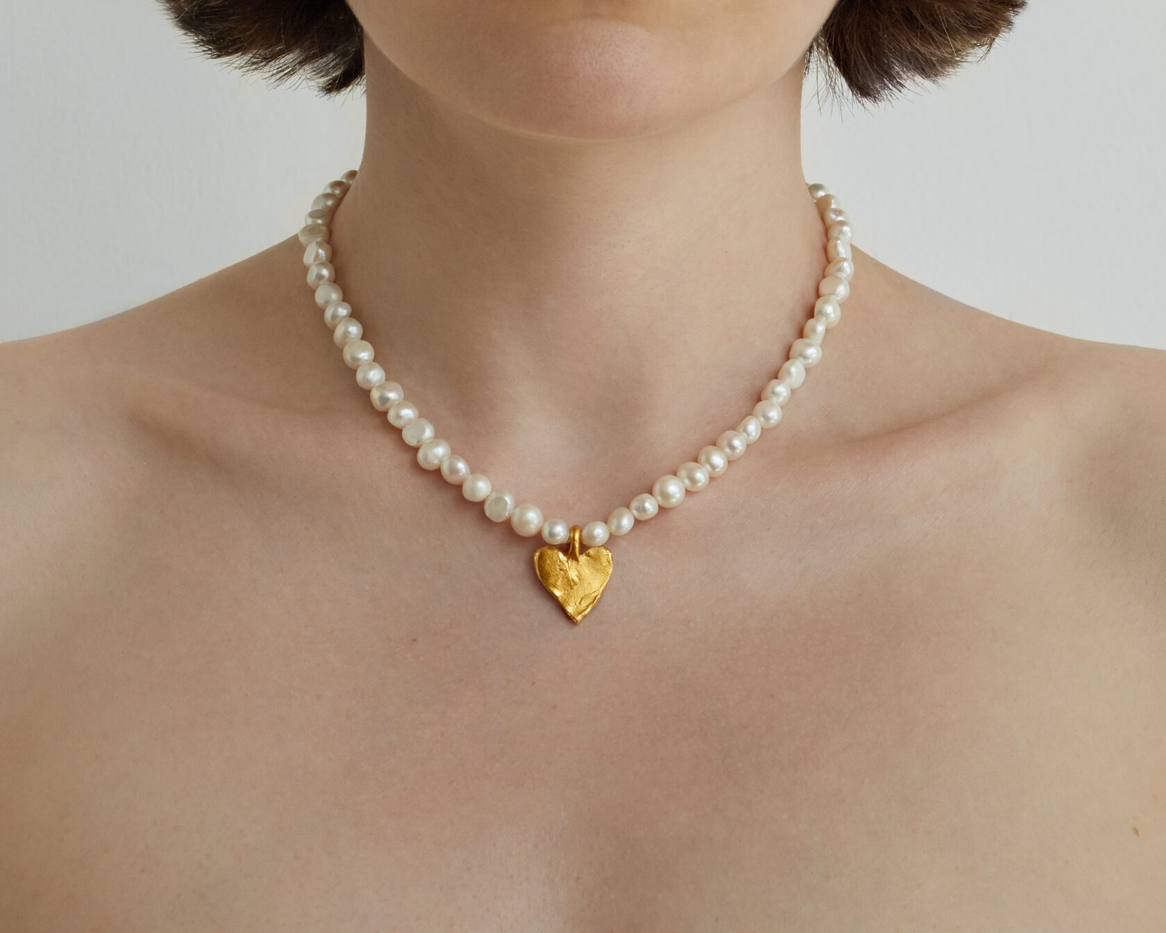 КОЛЬЕ из жемчуга с сердцем