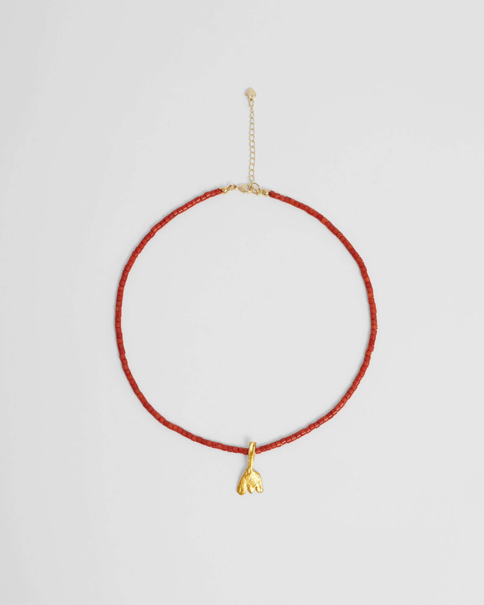 ЧОКЕР из коралла с тюльпаном