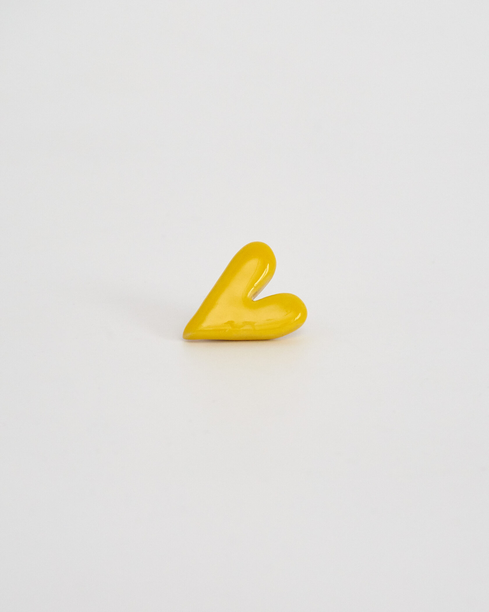 Брошь ЖЕЛТОЕ СЕРДЦЕ