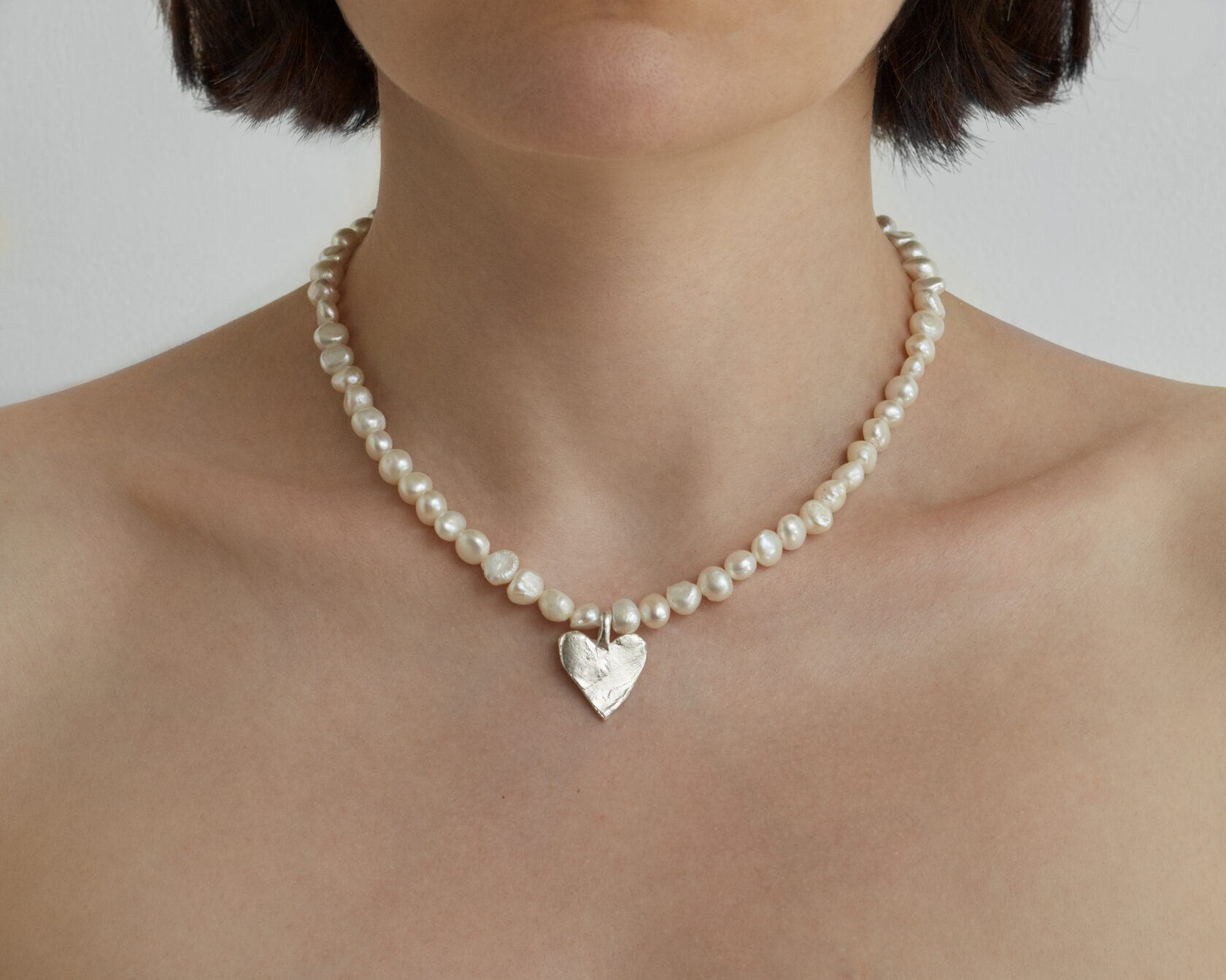 КОЛЬЕ из жемчуга с сердцем