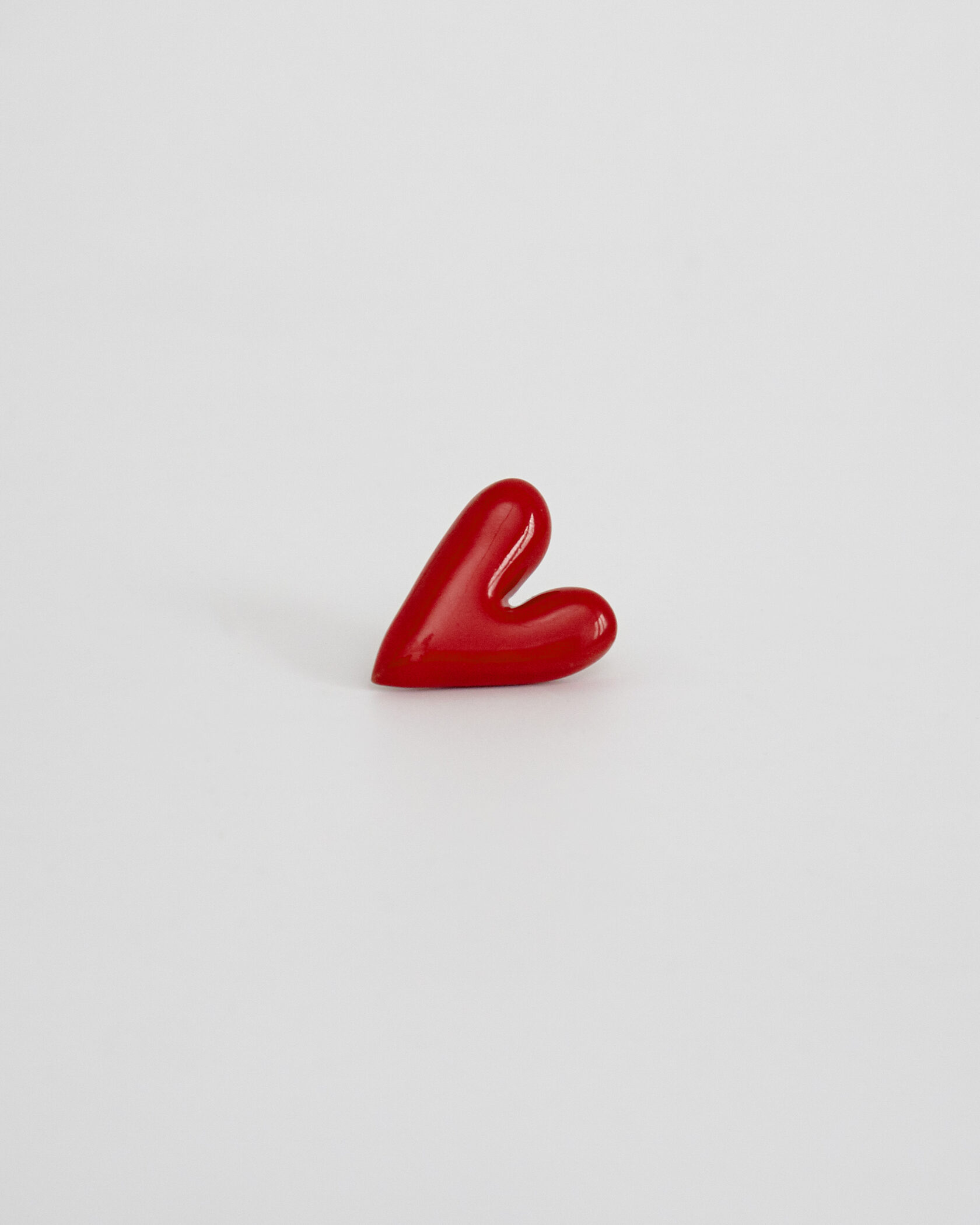 Брошь КРАСНОЕ СЕРДЦЕ