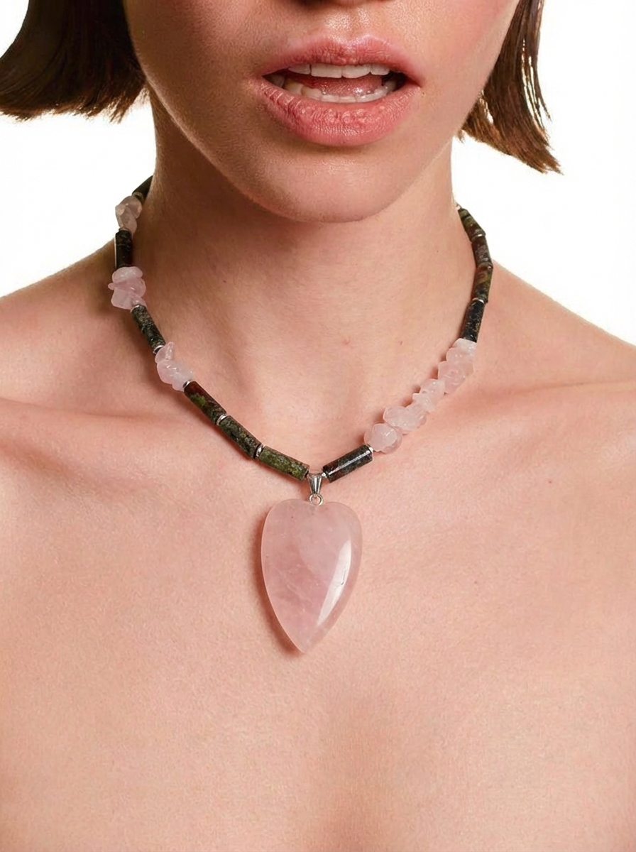 Колье ЛЮБИ СЕБЯ