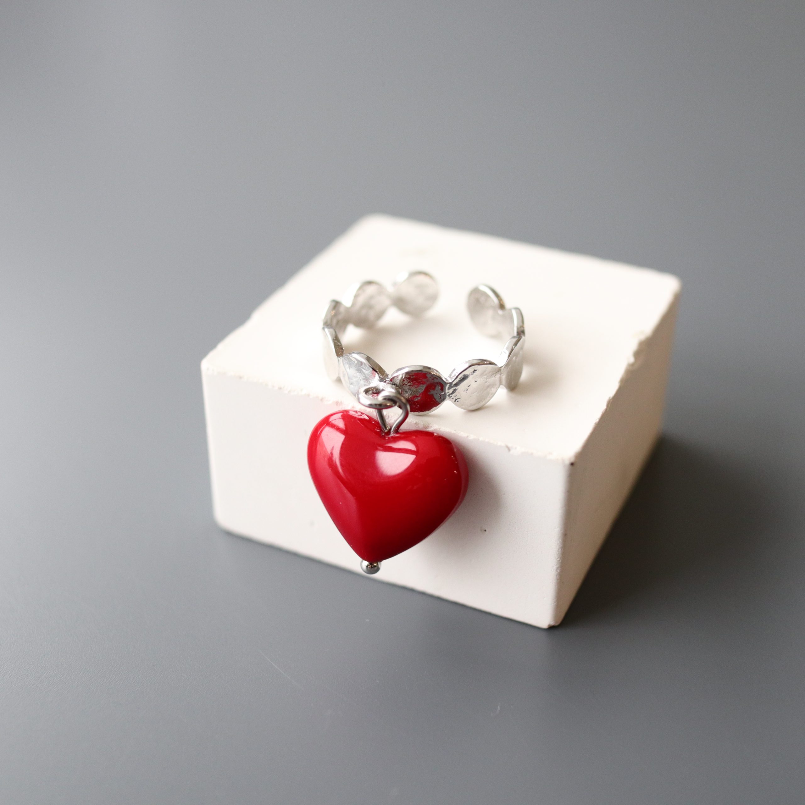 Кольцо БЛИЖЕ К СЕРДЦУ