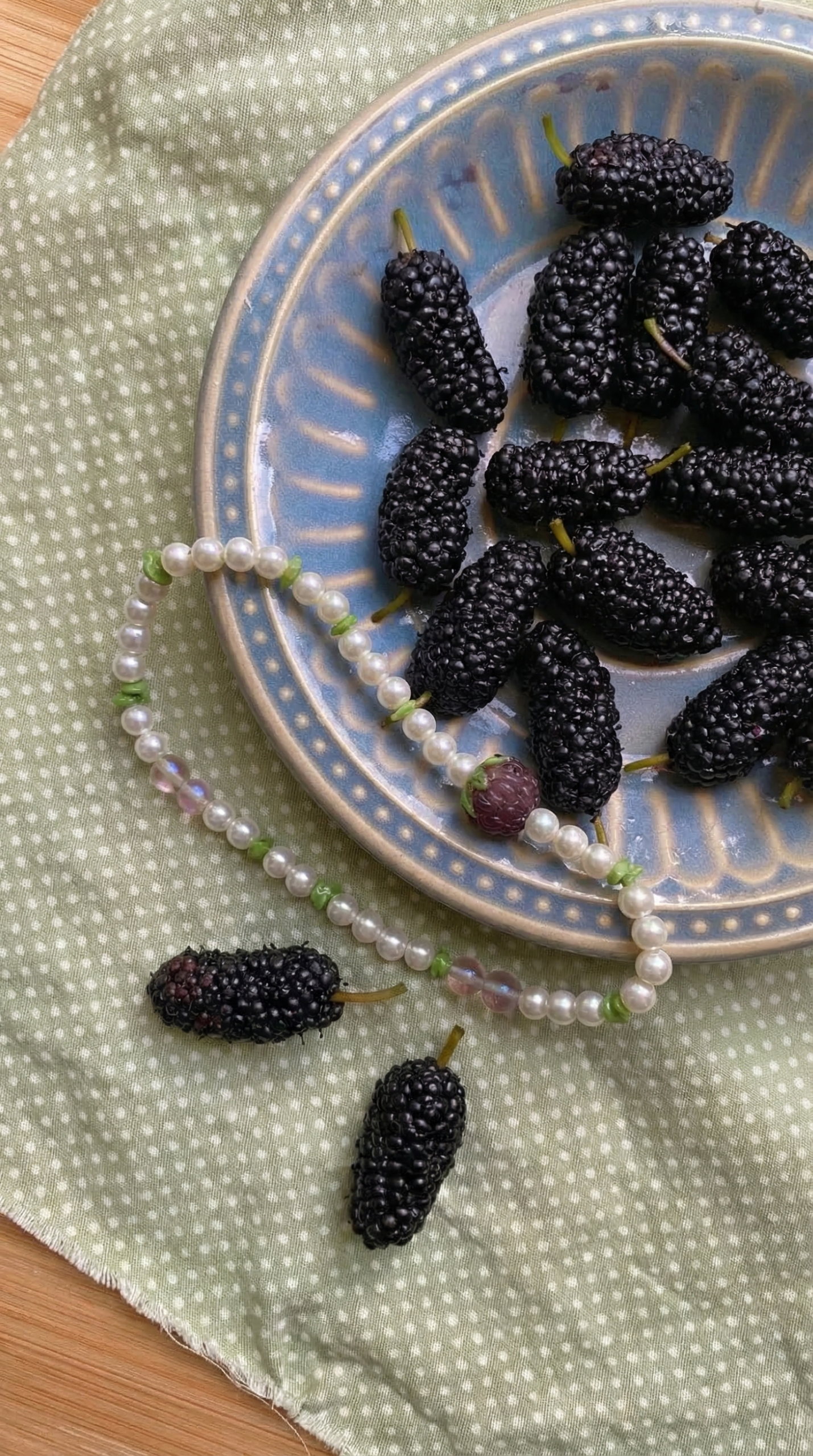 Чокер ЕЖЕВИЧНОЕ НАСТРОЕНИЕ