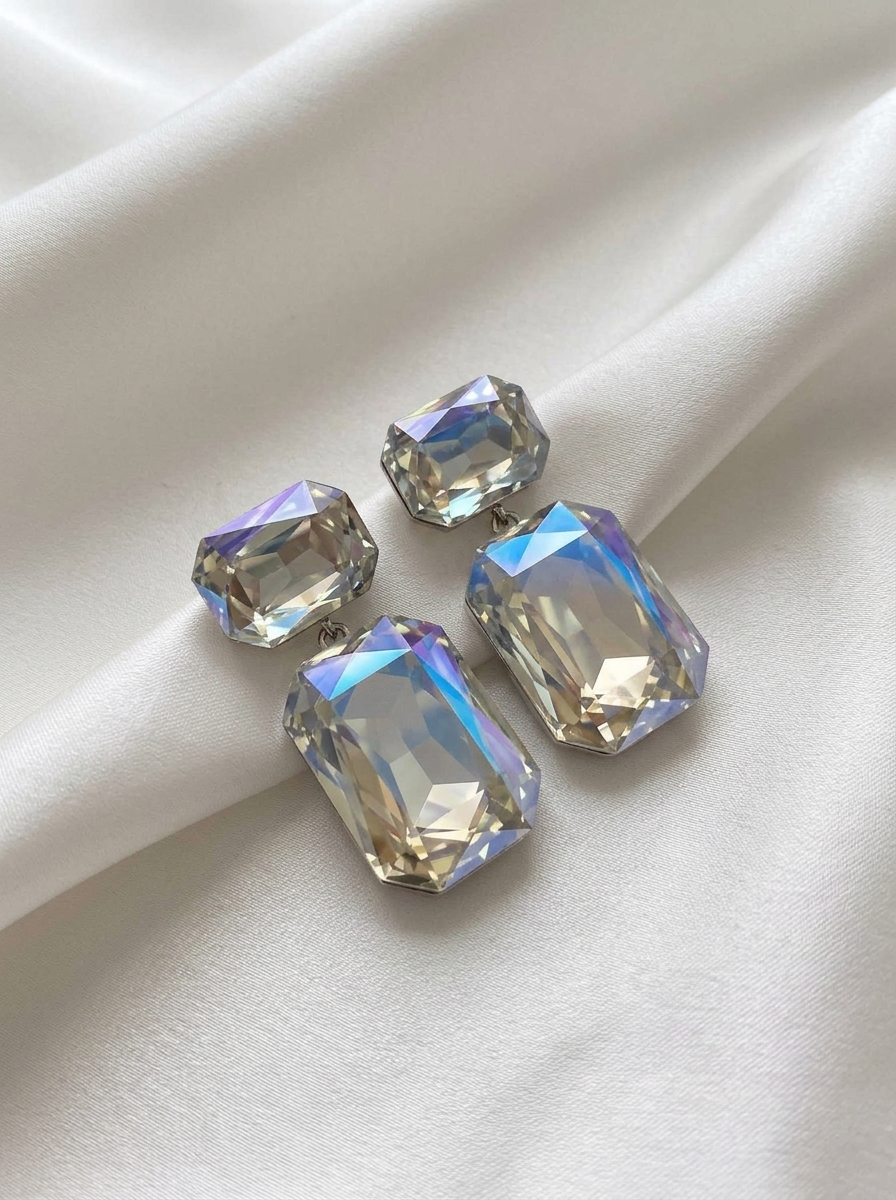 Серьги КОРОЛЕВА ДРАМЫ ГОЛОГРАФИЯ